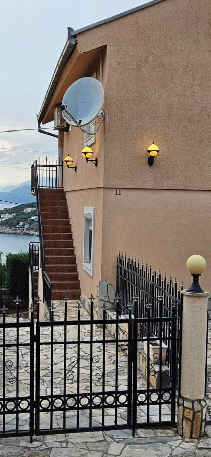 Apartmani Ljubica Utjeha Esterno foto